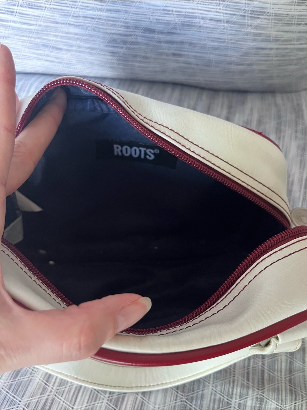 Roots White Mini Bag with Burgundy '73' Patch - Picture 5 of 8